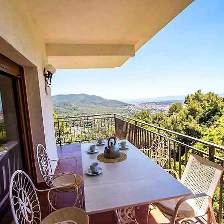 Villa Catalunya Casas Mountain Escape With Stunning Views 40 Km To Barna! San Feliu del Raco