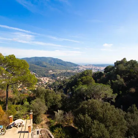 Catalunya Casas Mountain Escape With Stunning Views 40 Km To Barna! Villa San Feliu del Raco